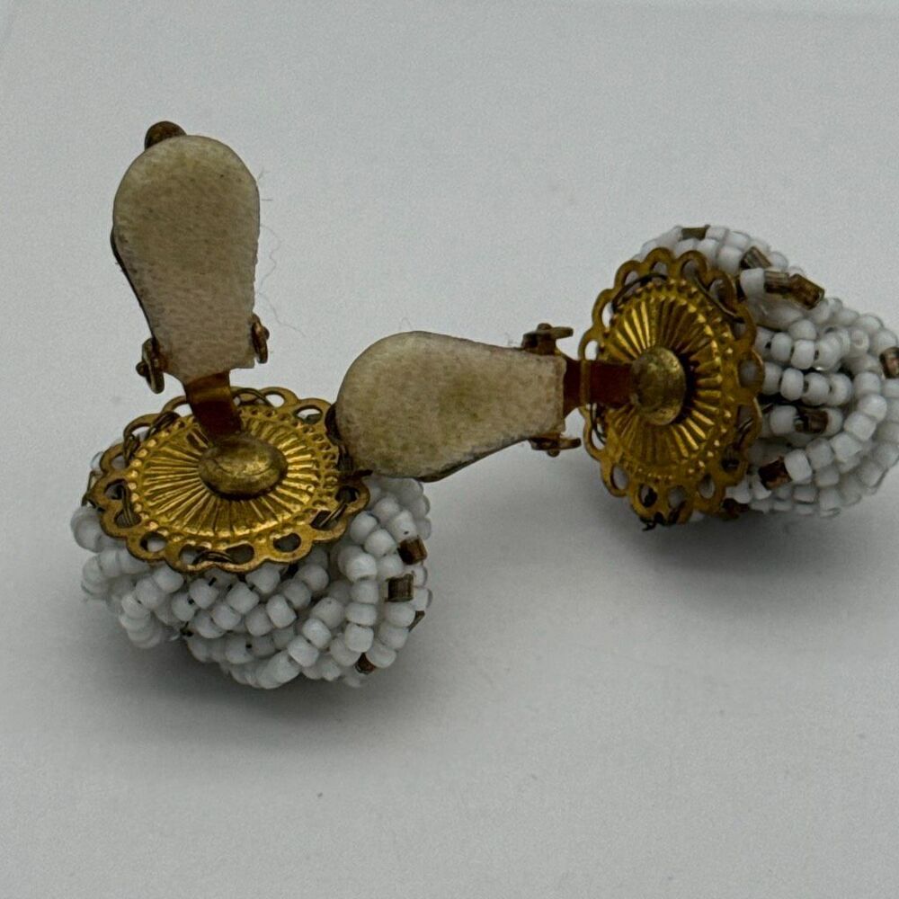 Vintage 1950s White Seed Bead Cluster Clip Earrings Gold Tone Mid Century Bridal
